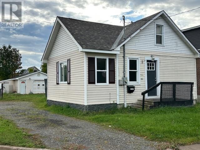 Property Photo:  594 Northland Rd  ON P6C 3P2 