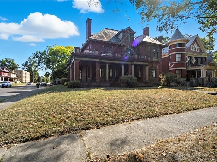 Property Photo:  1000 W Grand Avenue  OH 45402 