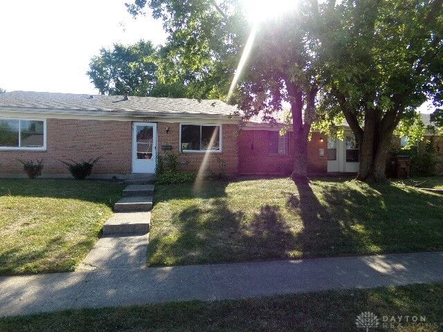 Property Photo: 224 Orth Drive OH 45344