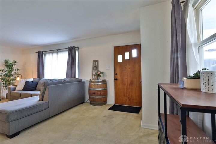 Property Photo:  1227 Ellen Drive  OH 45042 