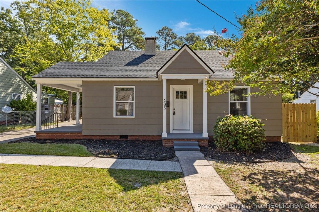 Property Photo: 205 Pinecrest Drive NC 28305