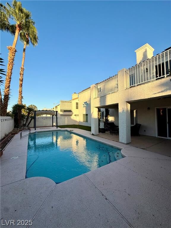 Property Photo: 8024 Shorecrest Drive NV 89128