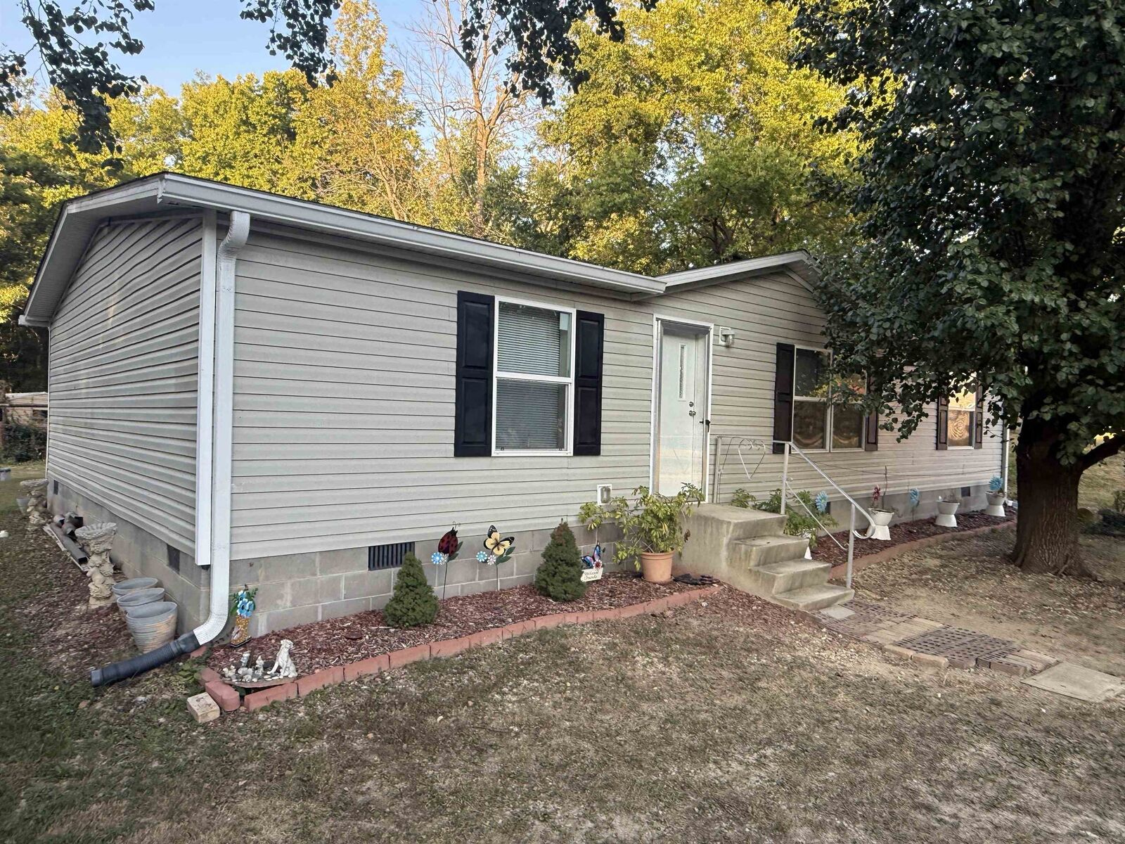 Property Photo:  2147 Collier Rd.  KY 42420 