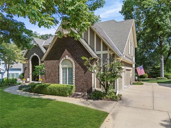 Property Photo:  13829 Hemlock Street  KS 66223 
