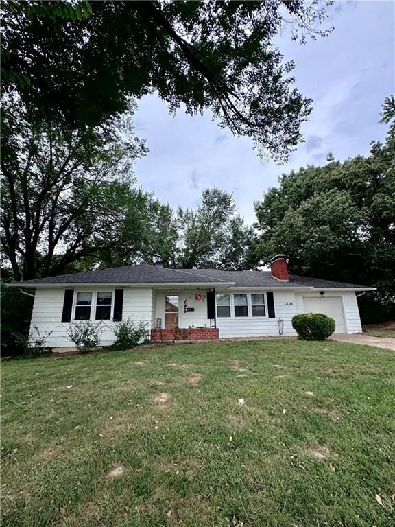 Property Photo: 2516 N 4th Street MO 64505