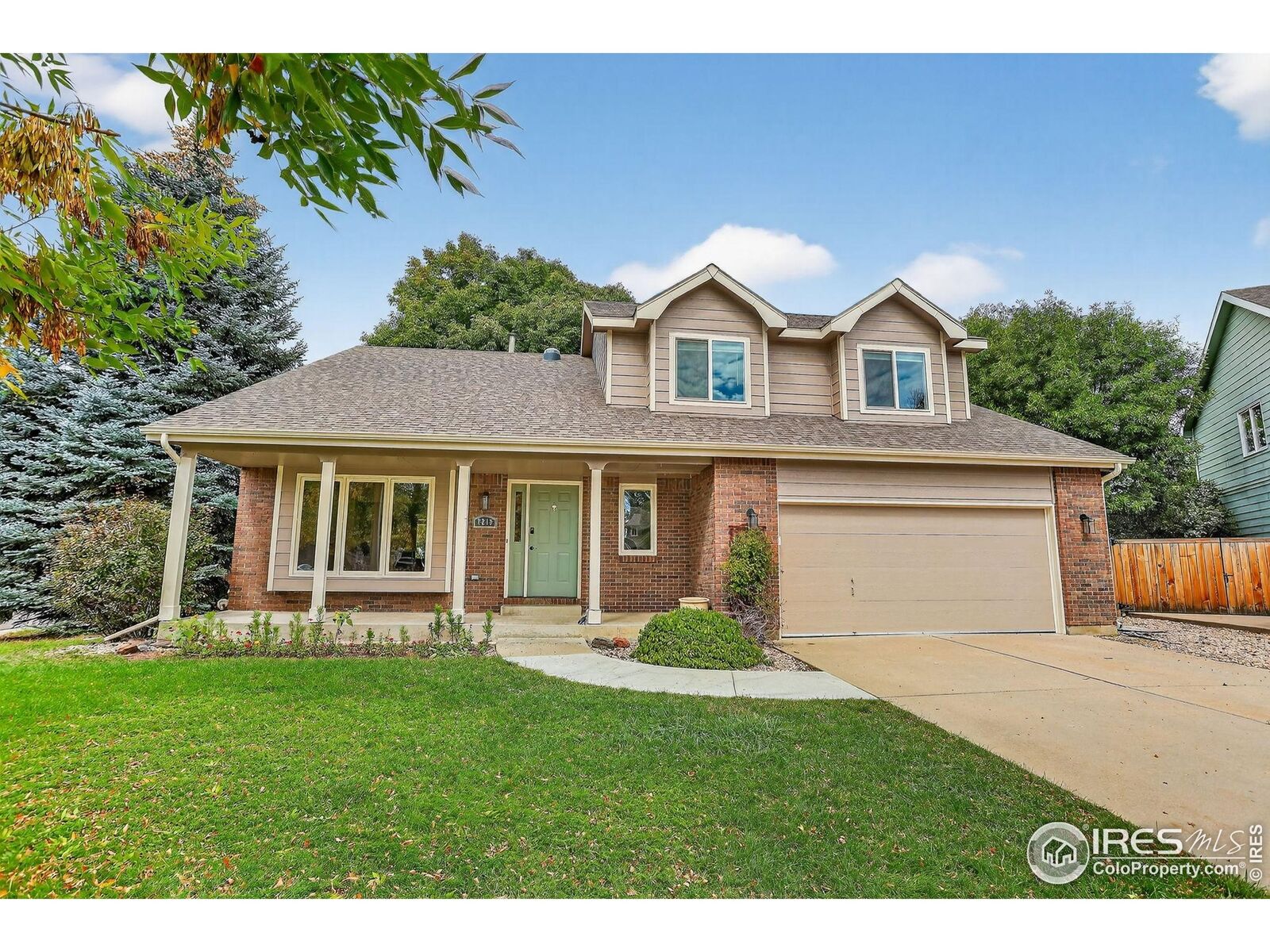 Property Photo:  5213 Iris Ct  CO 80525 