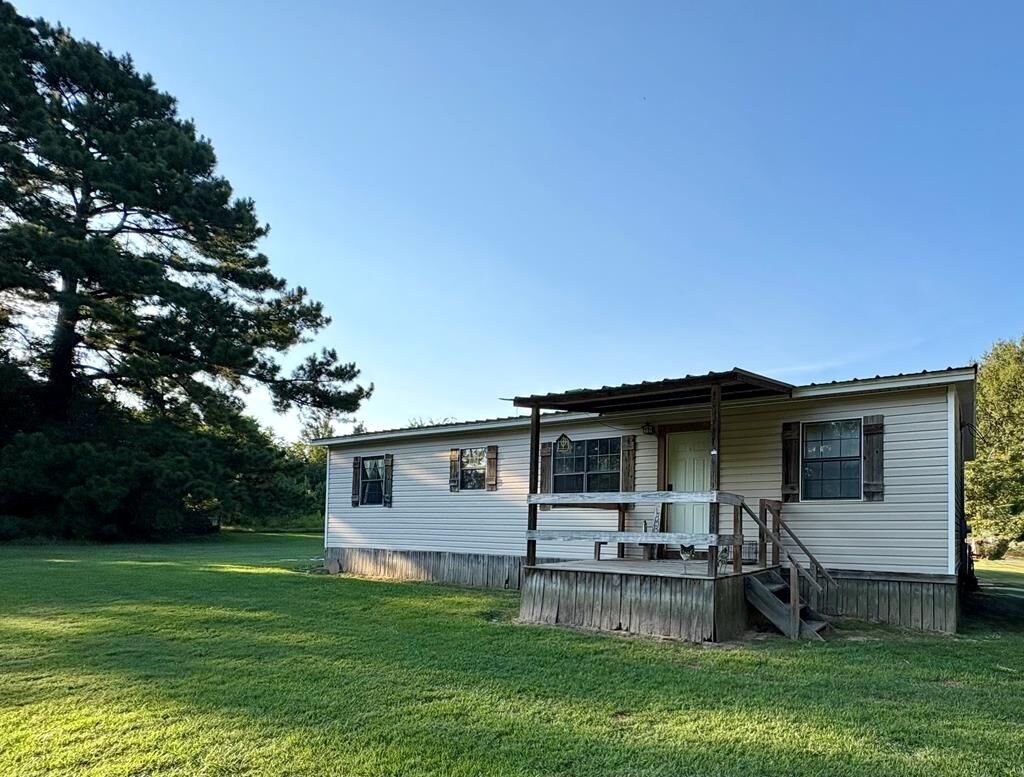 Property Photo:  991 Herman Nerren Road  TX 75949 