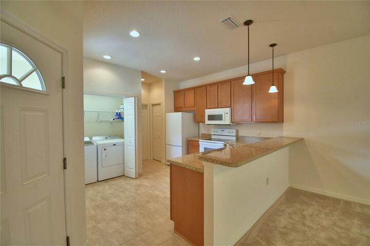 Property Photo: 1613 Linz Ct FL 33884