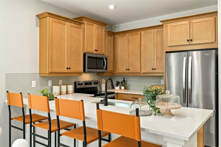 Property Photo:  1283 Tarflower Drive  FL 32708 