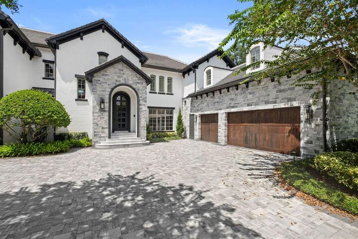 Property Photo:  9832 Laurel Valley Drive  FL 34786 