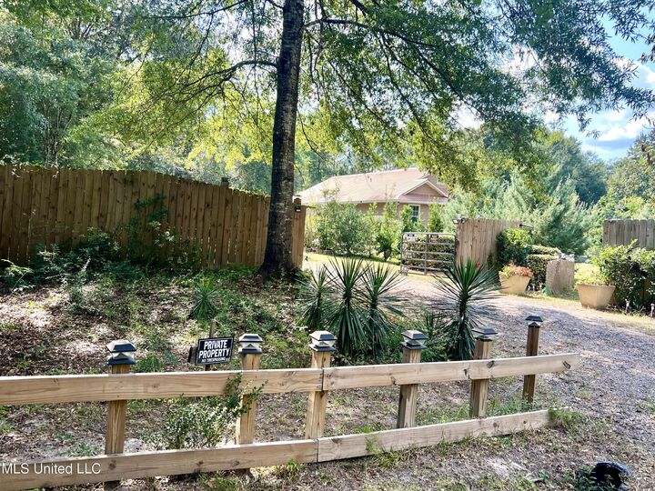 Property Photo:  17105 Spring Lake W Drive  MS 39565 