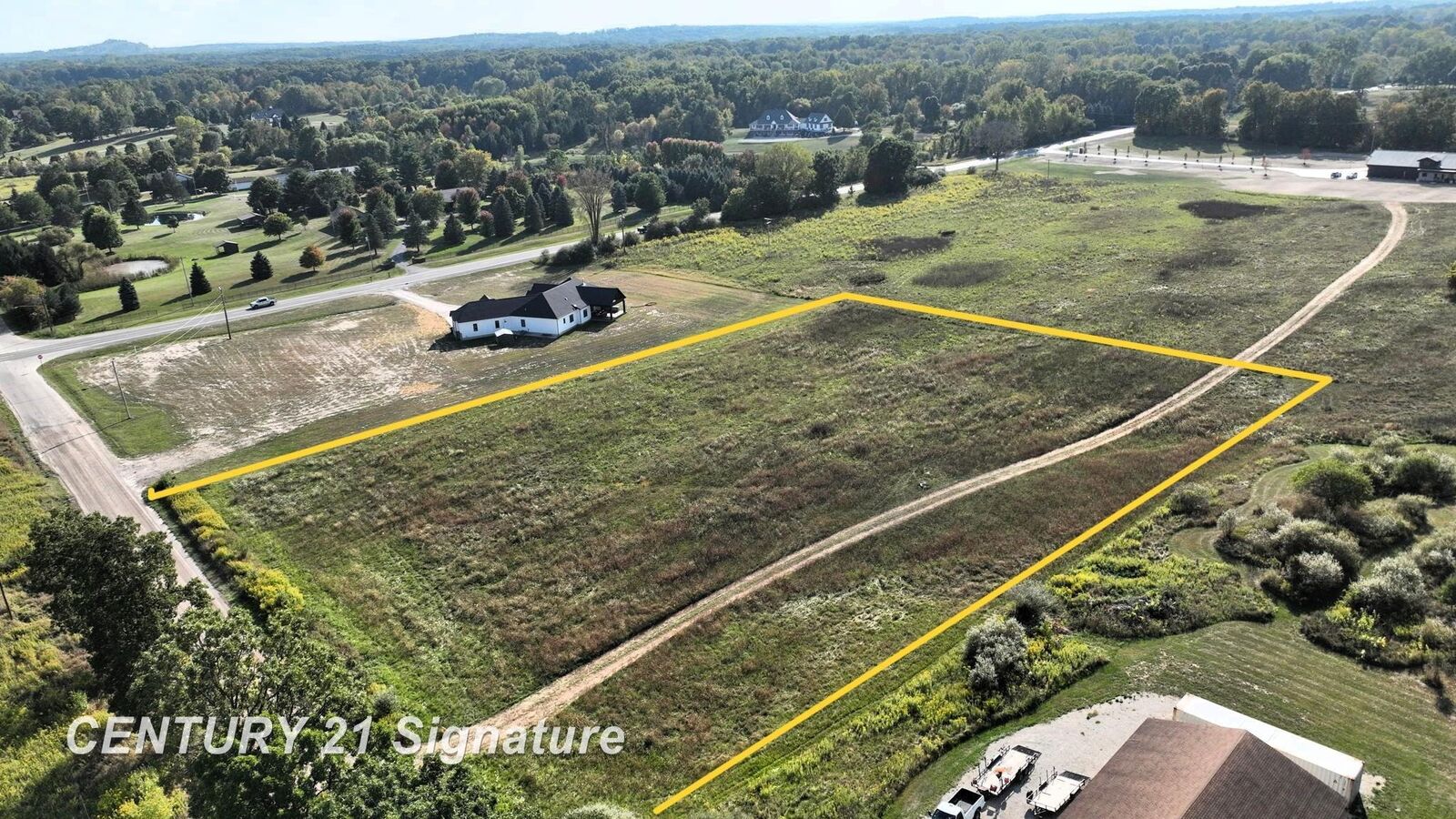 Property Photo:  9480 Irish Road  MI 48438 