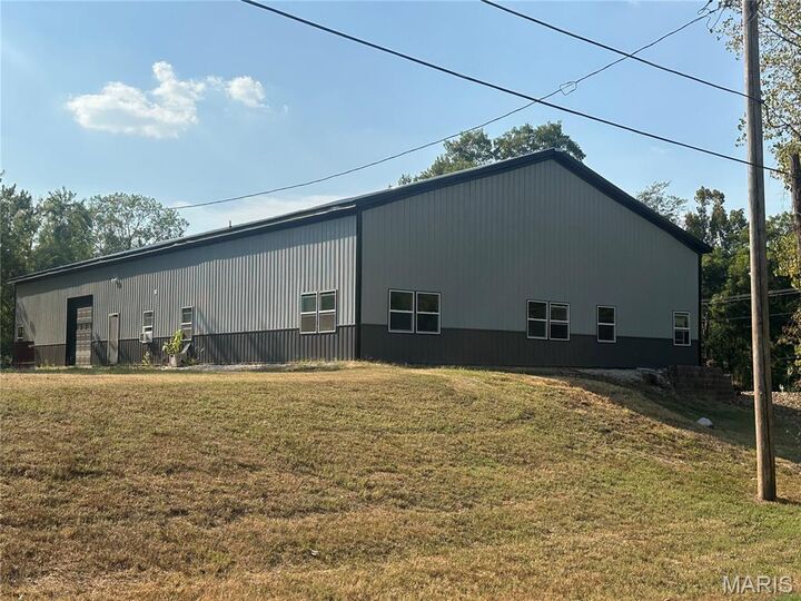 Property Photo: 3188 Old Route V MO 63701