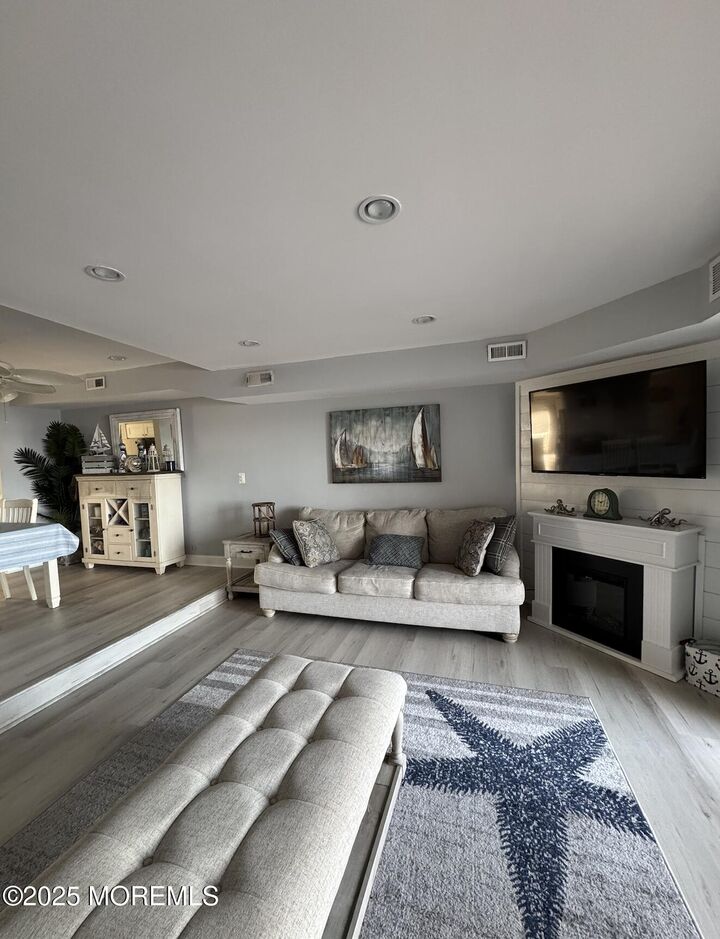 Property Photo:  401 Bayshore Drive  NJ 08005 