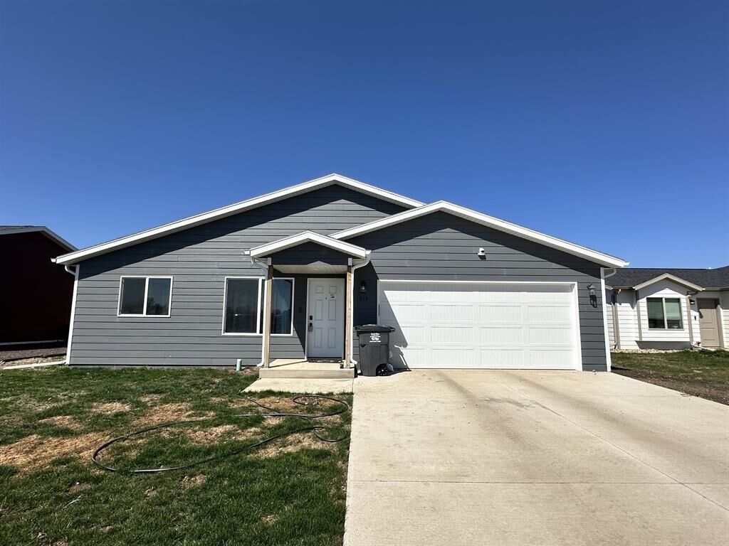 Property Photo:  659 Eagle Court  SD 57719 