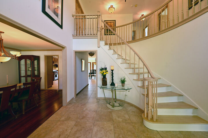 Property Photo: 307 Anne Court IL 60070