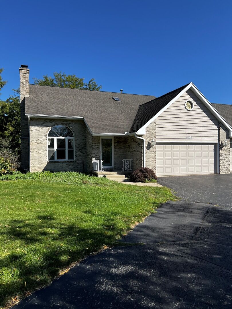 Property Photo: 3051 Fairway Oaks Drive IL 60115