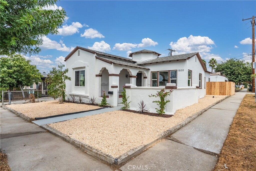 Property Photo: 1500 Sampson Place CA 90063
