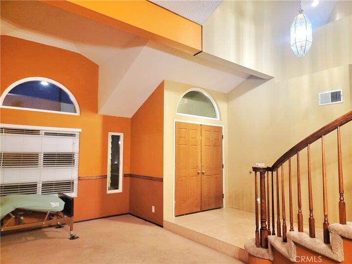 Property Photo: 5764 Fox Court CA 93536