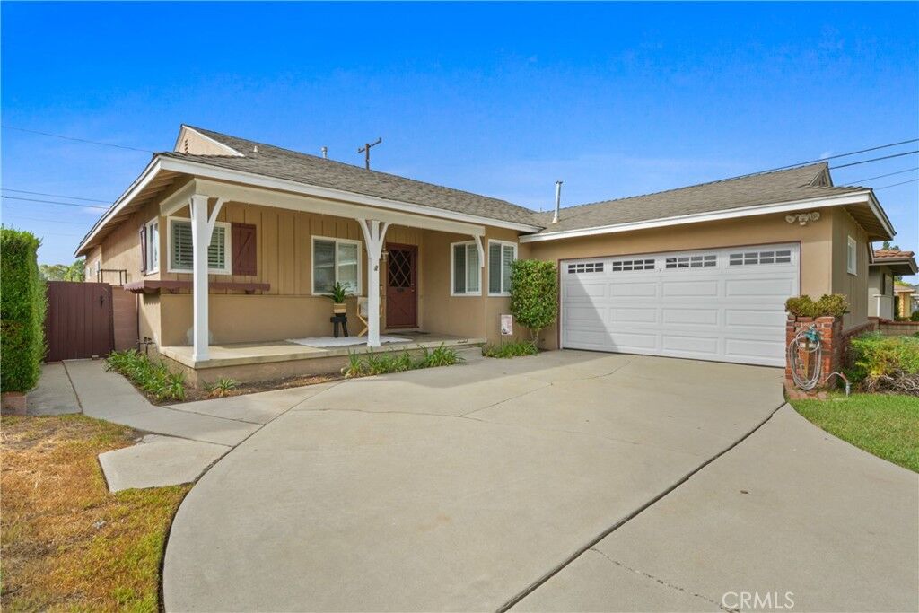 Property Photo:  15914 Lashburn St  CA 90603 