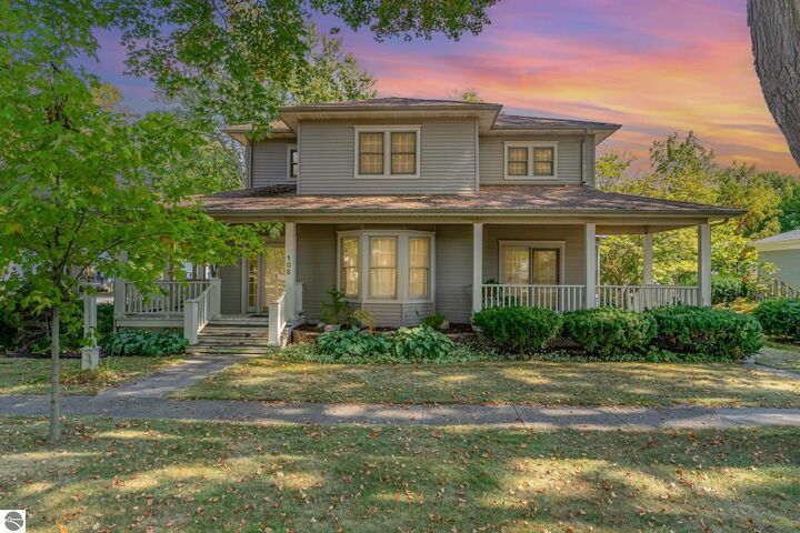 108 N 3rd Street  Shepherd MI 48883 photo
