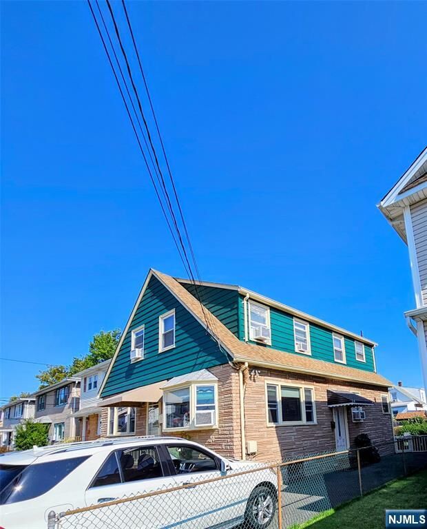 Property Photo: 72 Front 2nd Floor NJ 07031