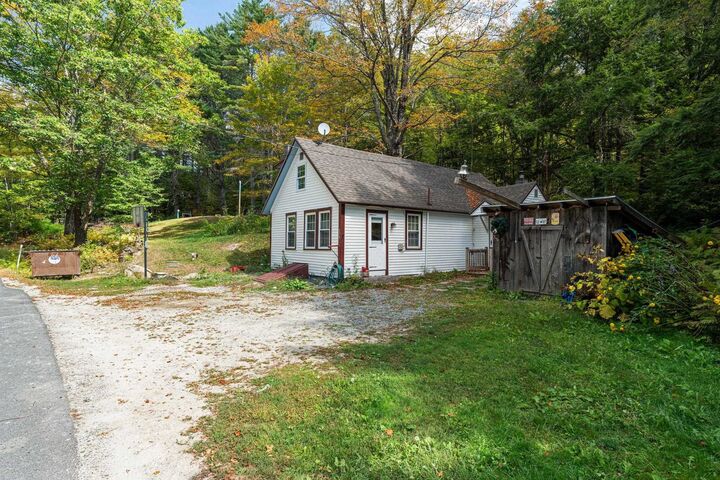 Property Photo: 658 North Wilmot Road NH 03287