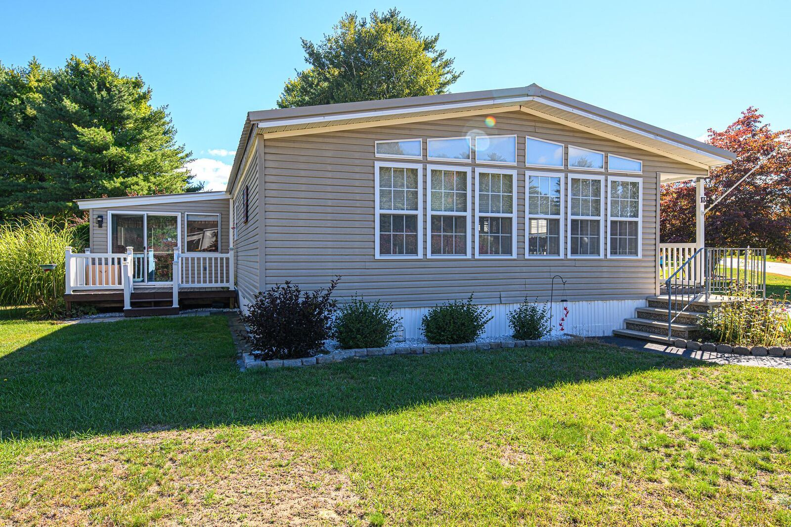 Property Photo:  13 Dockside Lane  NH 03867 