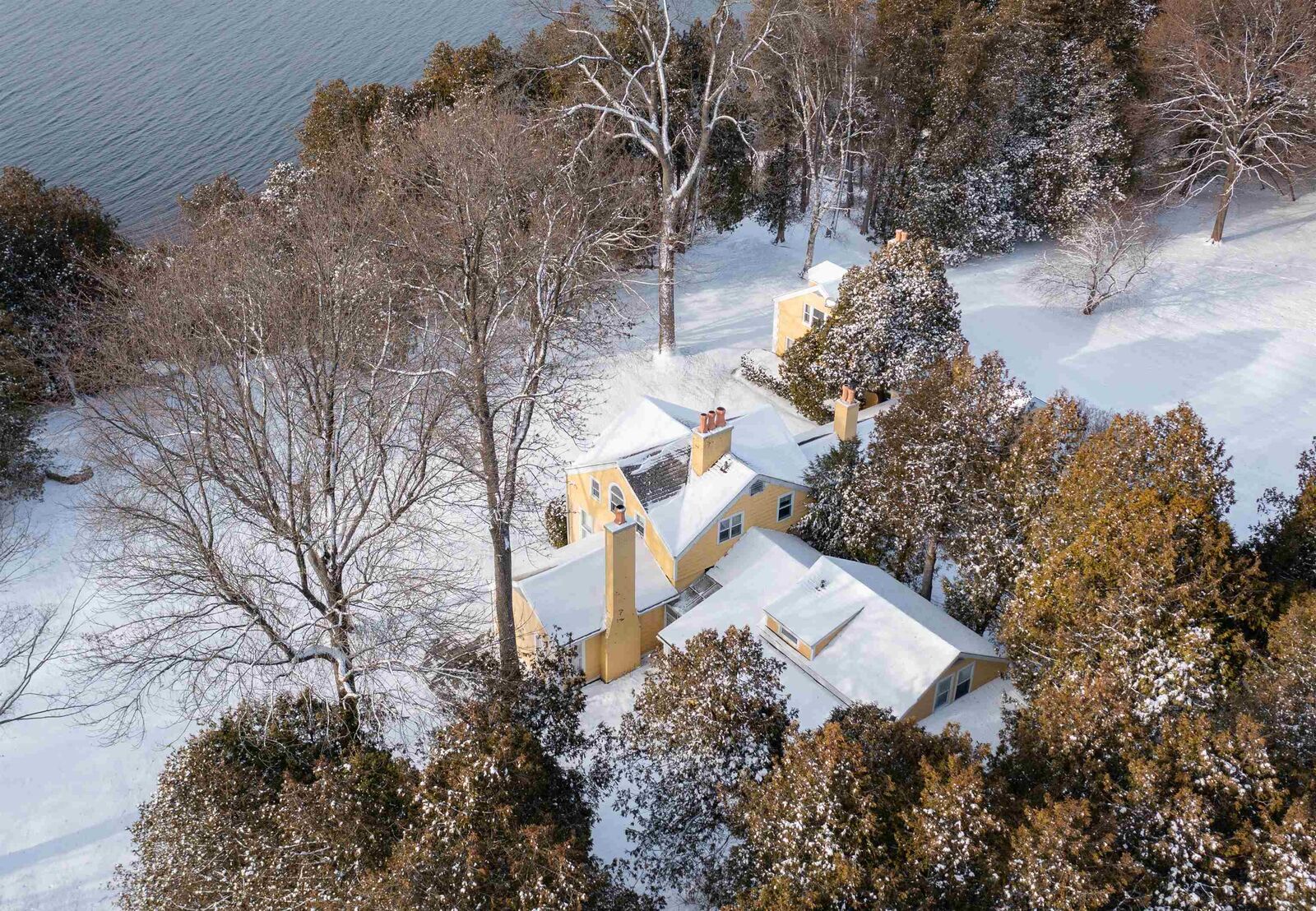 Property Photo:  955 Whalley Road  VT 05445 