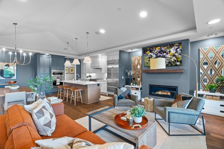 Property Photo: 1 Hill Farm Road 302 MN 55127