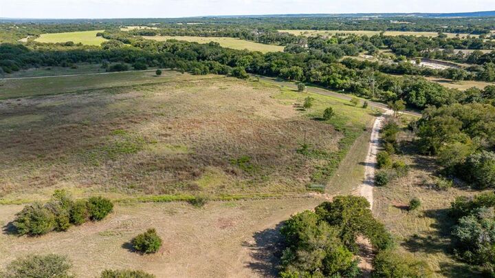 Property Photo:  10400 Fm 927  TX 76649 