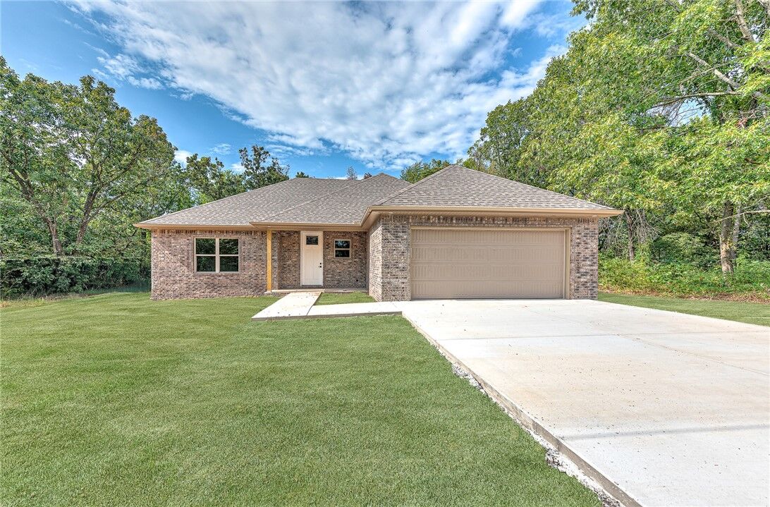 Property Photo: 6 Hillswick Lane AR 72715