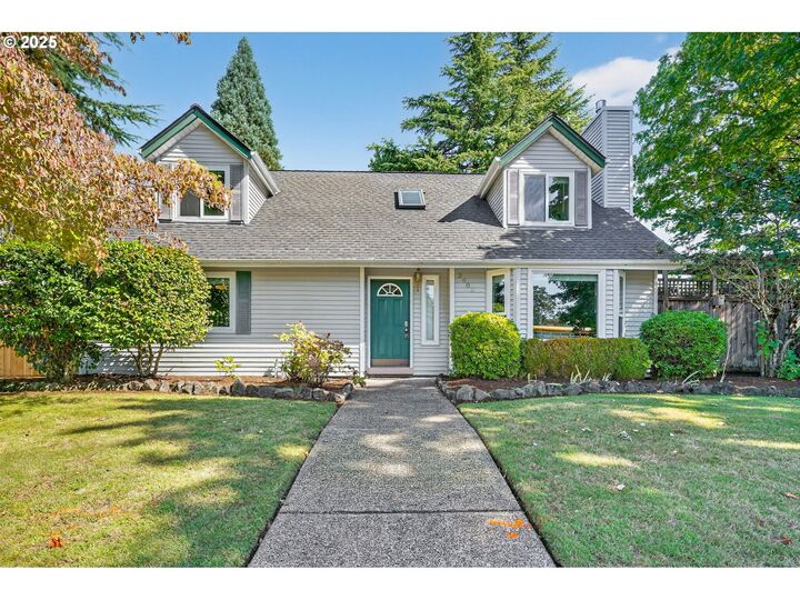 Property Photo: 2003 SE Briarwood Dr WA 98683