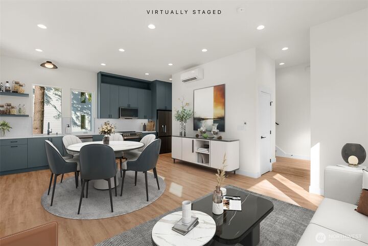 Property Photo: 7335 21st Avenue NE B WA 98115