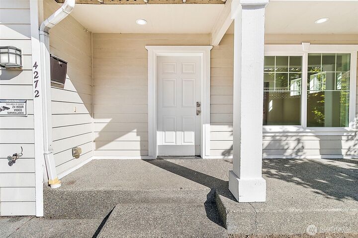 Property Photo:  4272 S 160th Street  WA 98188 
