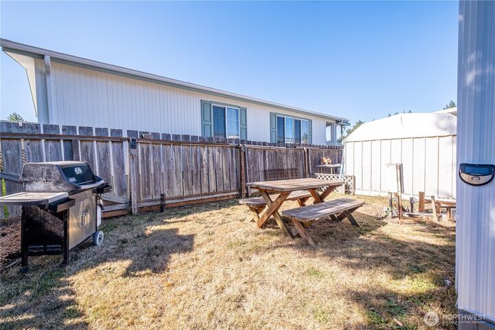 Property Photo:  225 NE Ernst Street Spc 30  WA 98277 