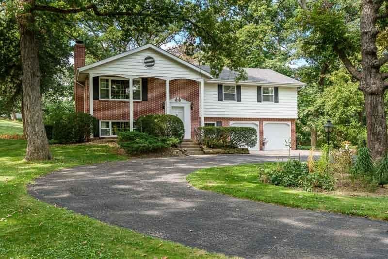 Property Photo:  11752 Love Road  IL 61073 