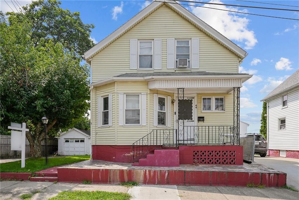 Property Photo:  44 Winthrop Avenue  RI 02908
