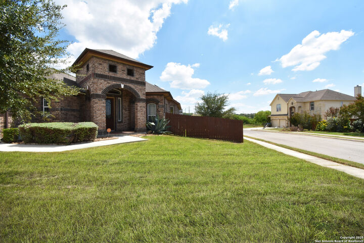 Property Photo:  11222 Begonia Rock  TX 78245 
