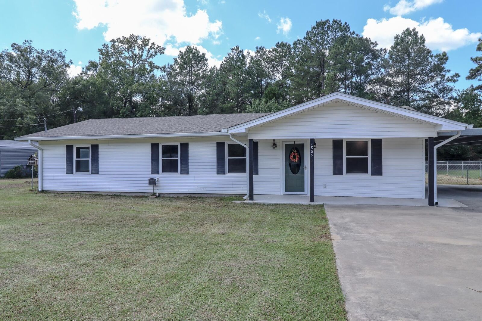 Property Photo:  1805 Fox Rd.  TX 77662 