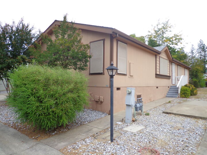 Property Photo: 3304 Shasta Dam Boulevard CA 96019