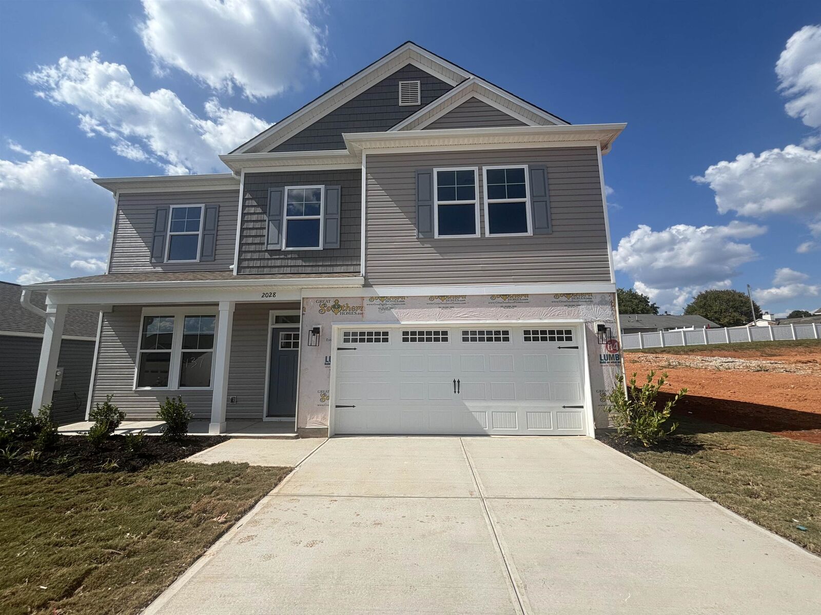 Property Photo:  2028 Halton Oaks Drive  SC 29303 