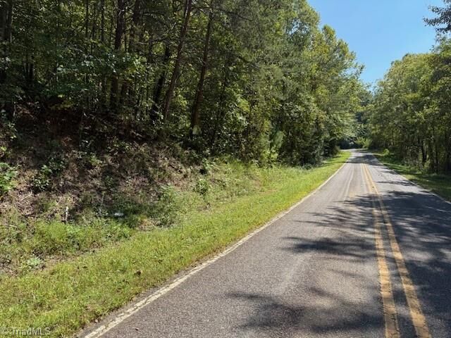 Property Photo: 7 Arlie Myers Store Road NC 28649