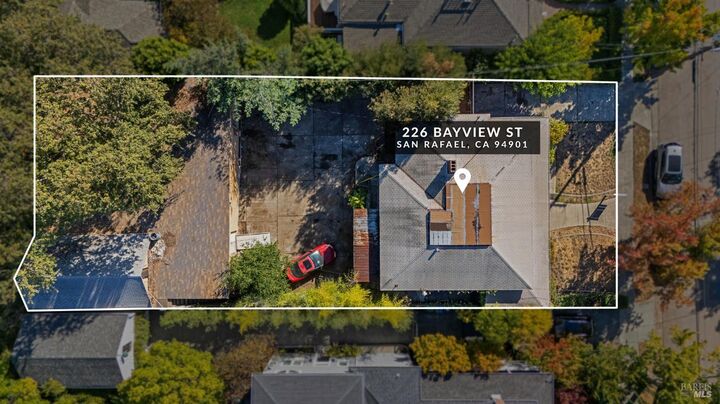 Property Photo: 226 Bayview Street CA 94901