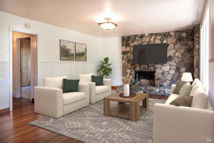 Property Photo:  176 Railroad Avenue  CA 94973 