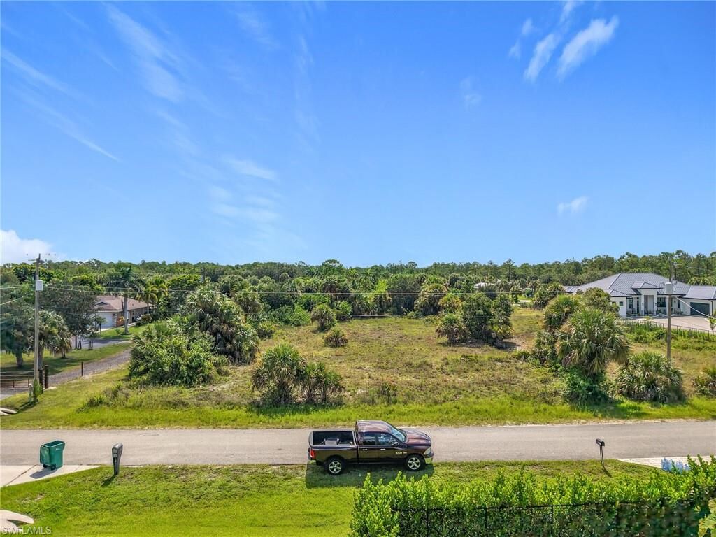 Property Photo:  10th St NE  FL 34120 