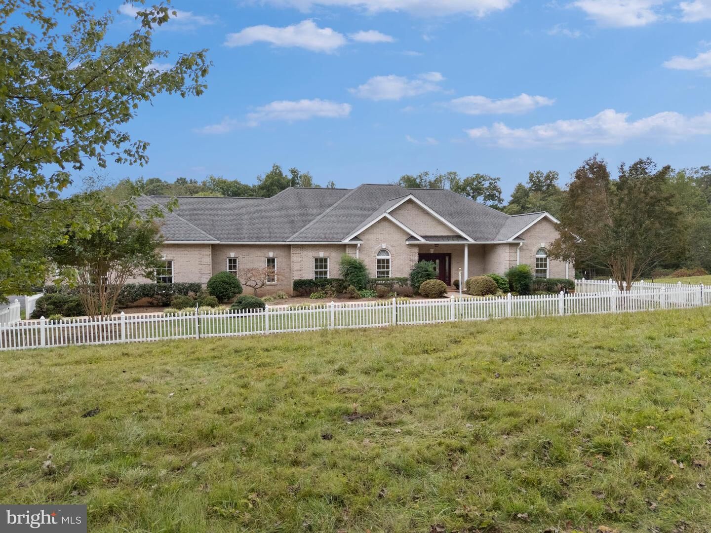 Property Photo: 7380 W Hoover Road VA 22735