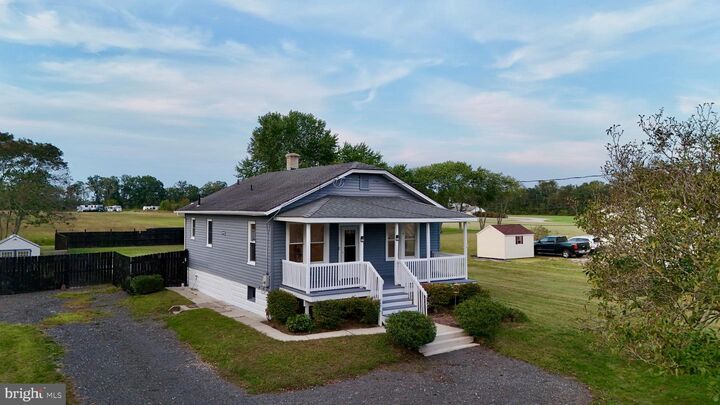 Property Photo: 3020 E Oak Road NJ 08361