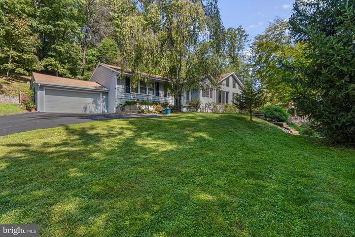 65 Pole Cat Road  Glen Mills PA 19342 photo