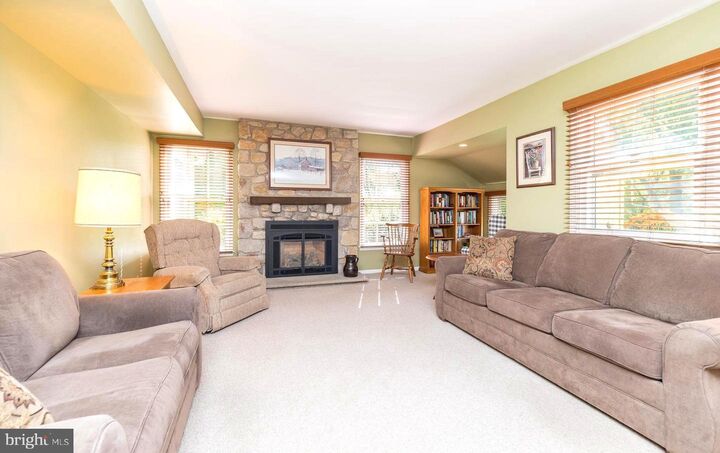 Property Photo:  1208 Dickinson Drive  PA 19067 
